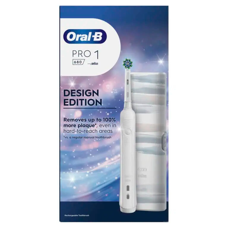 Oral-B Pro 1 680 electric toothbrush kit, white
