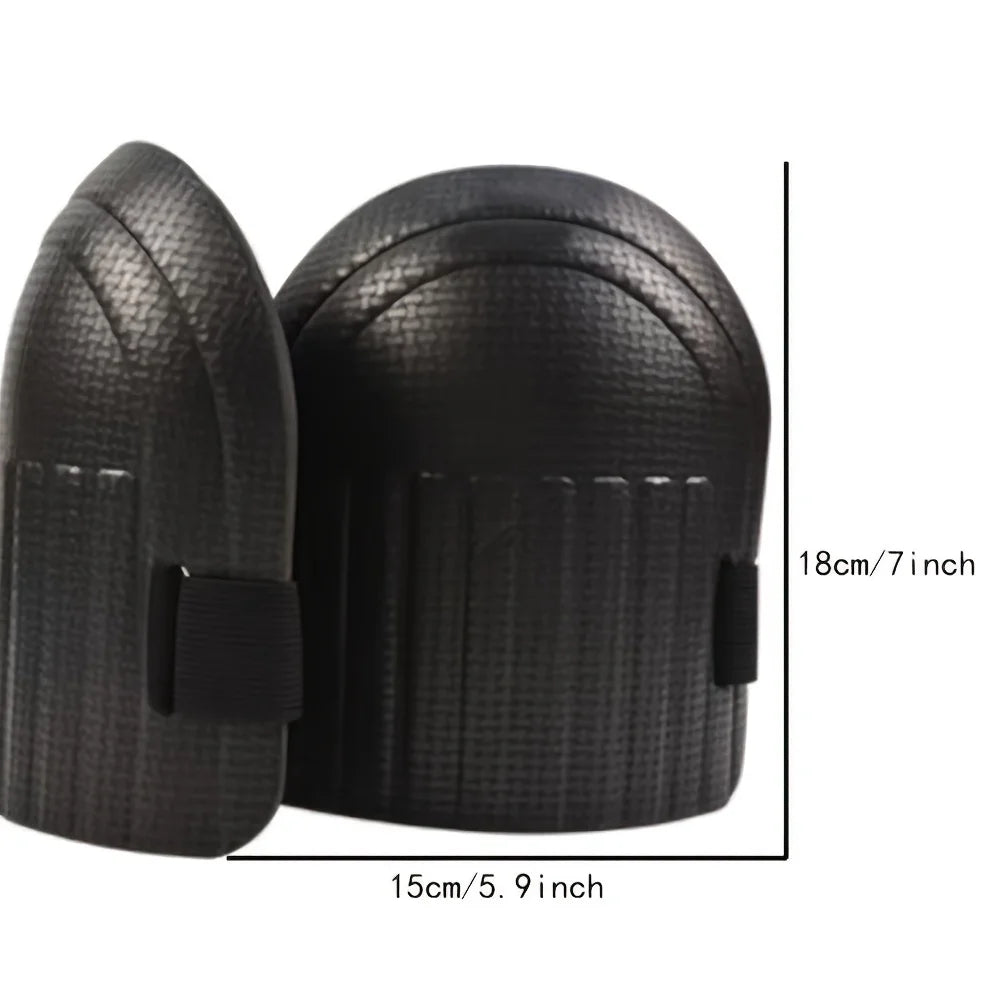 Black waterproof knee pads, pair with elastic strap; size 15 cm x 18 cm