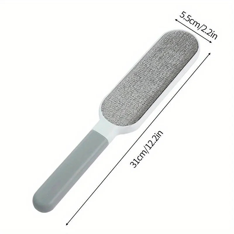 Gray and white lint brush with textured head, size labeled on white background