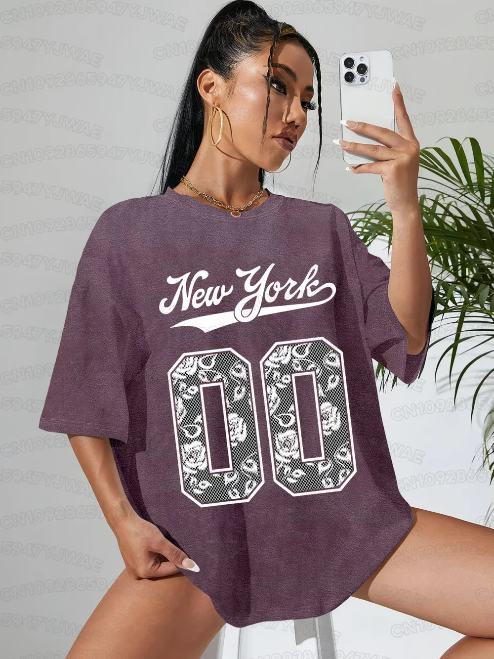 V-neck short-sleeve tie-dye T-shirt in purple with 'New York 10' graphic